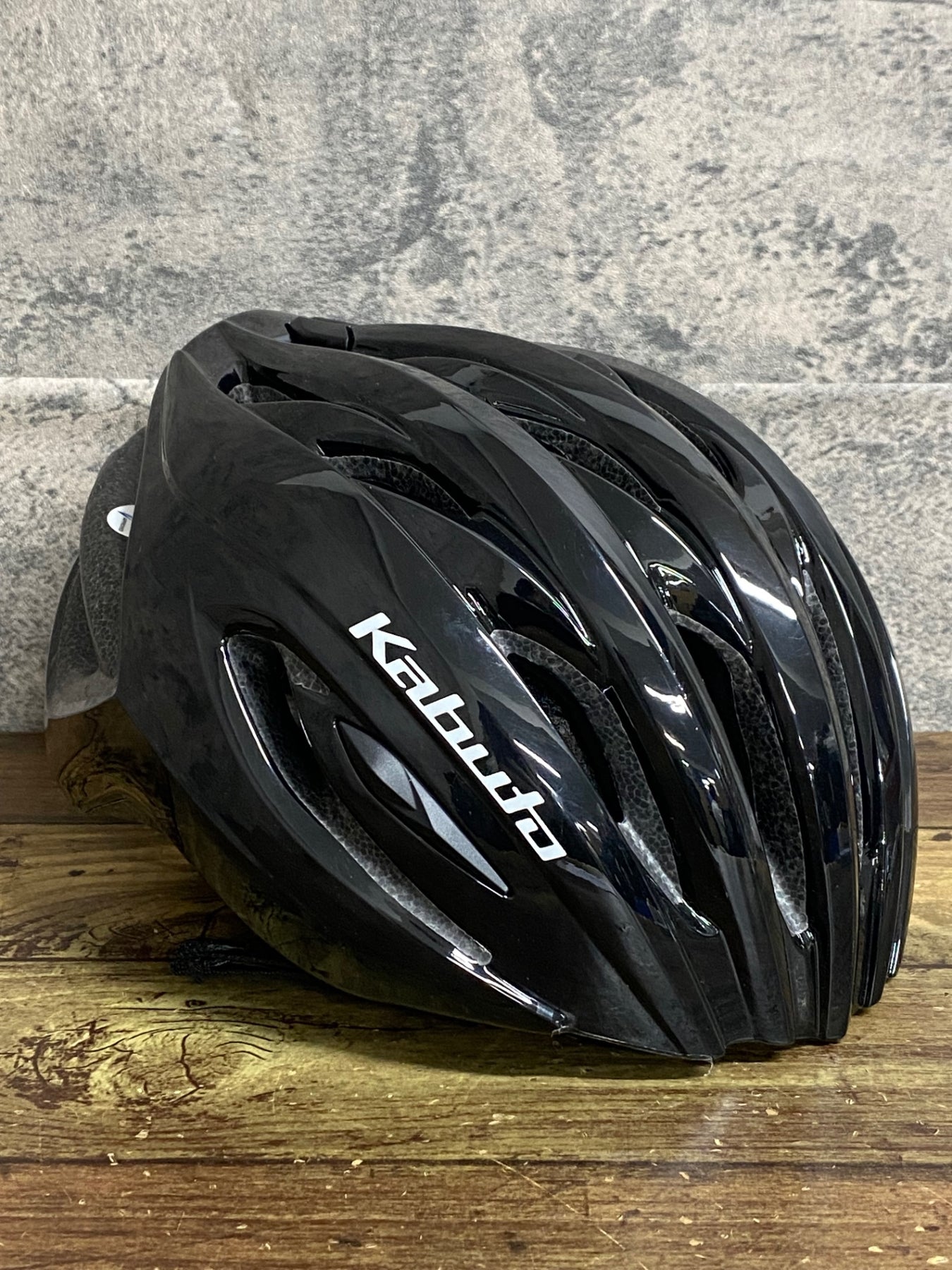 KA236 カブト Kabuto RECT ヘルメット M/L 黒 令和6年8月製造 – BICI