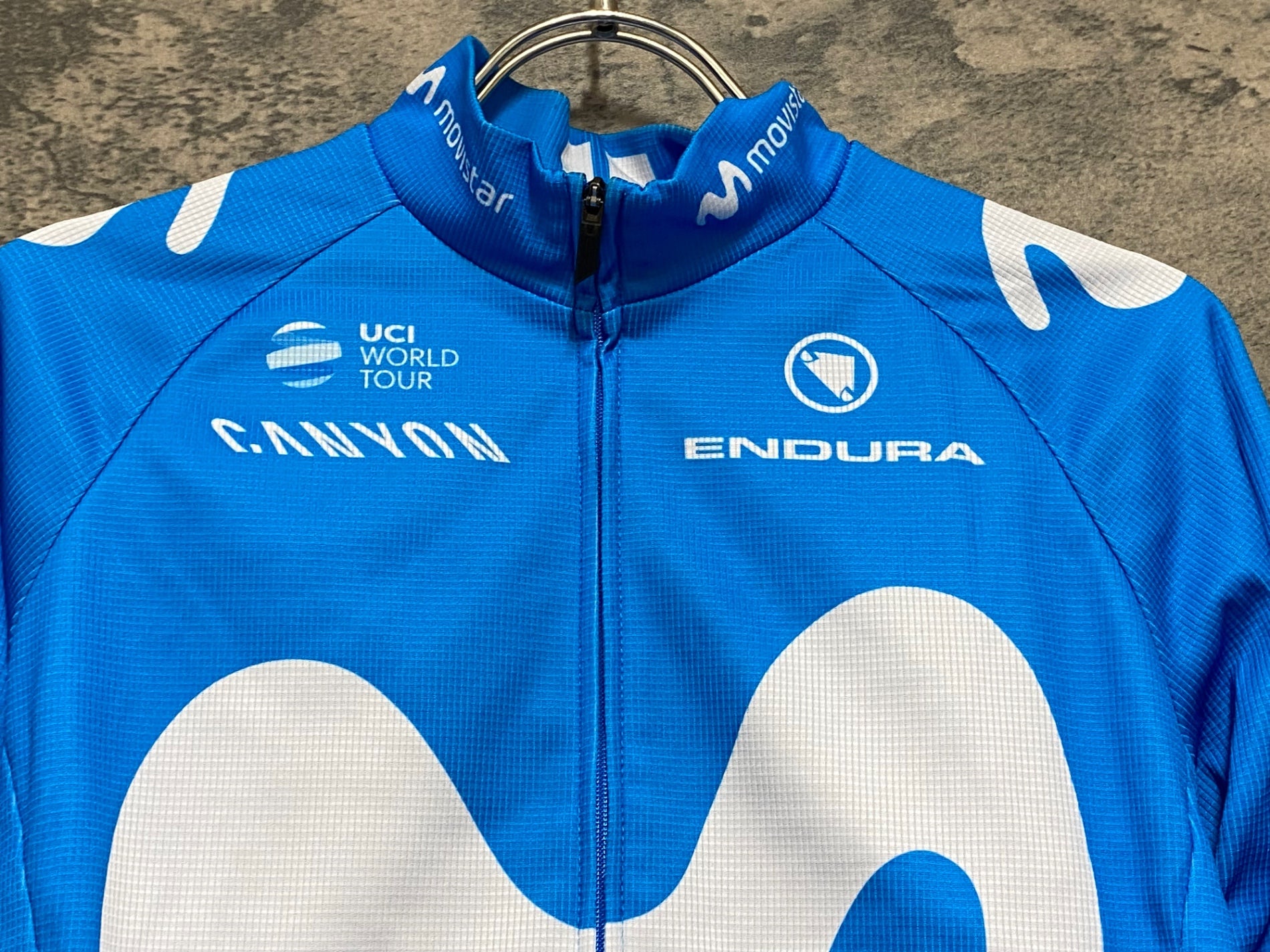 JP956 エンデュラ ENDURA モビスター Movister 長袖サイクルジャージ
