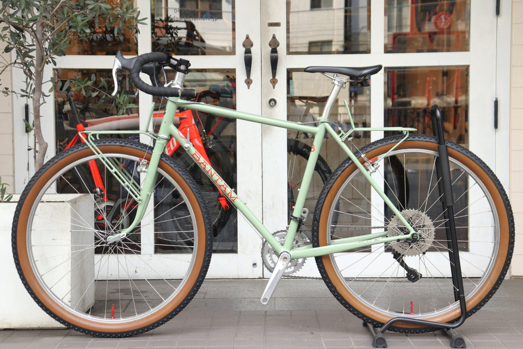 バンタム バイシクル ワークス BANTAM BICYCLE WORKS COMMUTER LIGHT TOURER シマノ XT M4100 MIX 10S スチール ロードバイク 【横浜店】