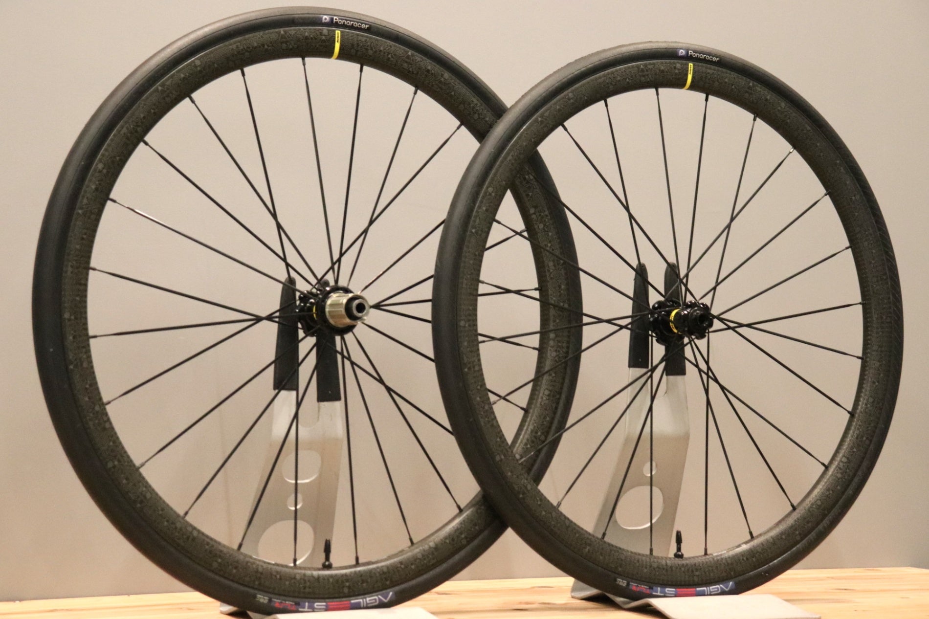 マヴィック MAVIC KSYRIUM PRO CARBON SL UST DISC TDF カーボン