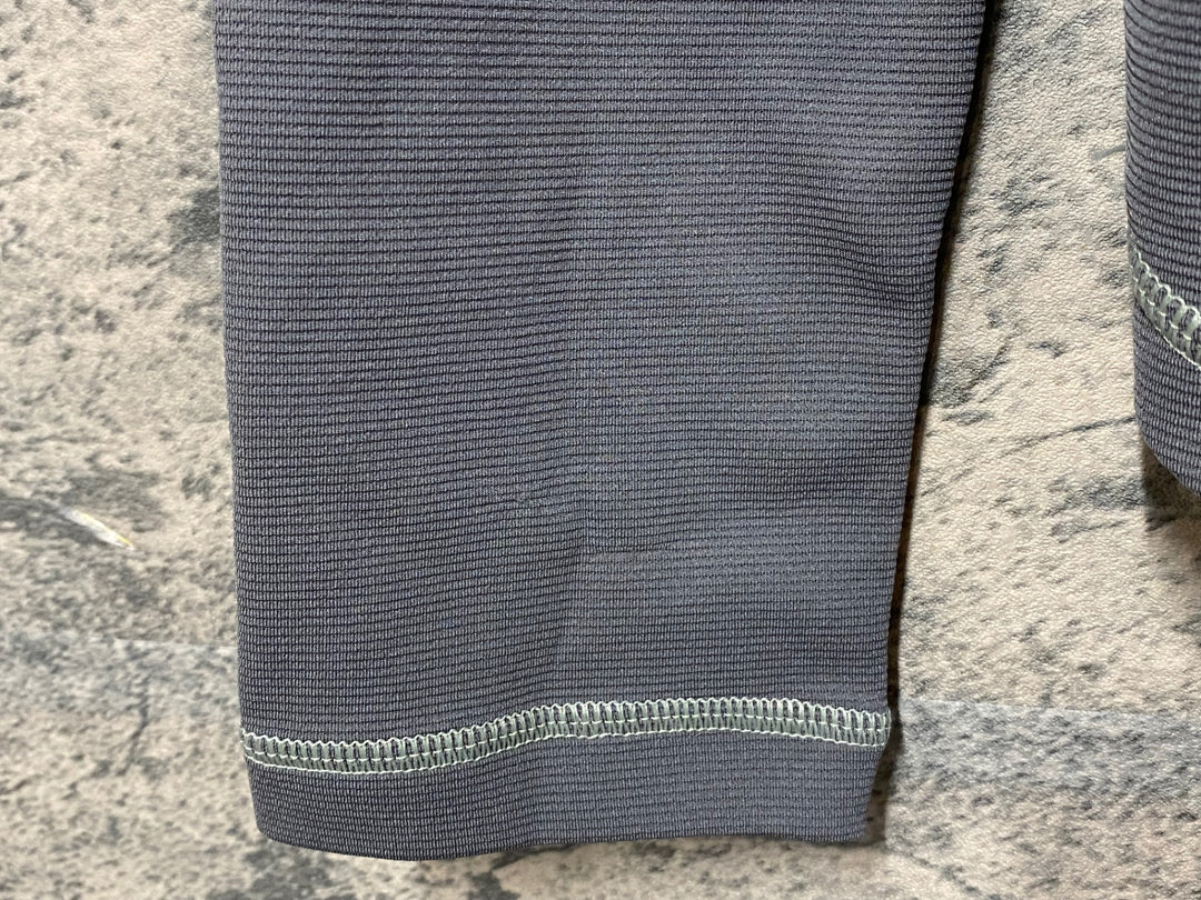 KA112 アディダス adidas 長袖 レイヤー シャツ グレー M