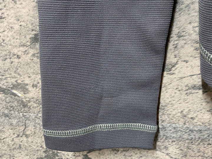KA112 アディダス adidas 長袖 レイヤー シャツ グレー M