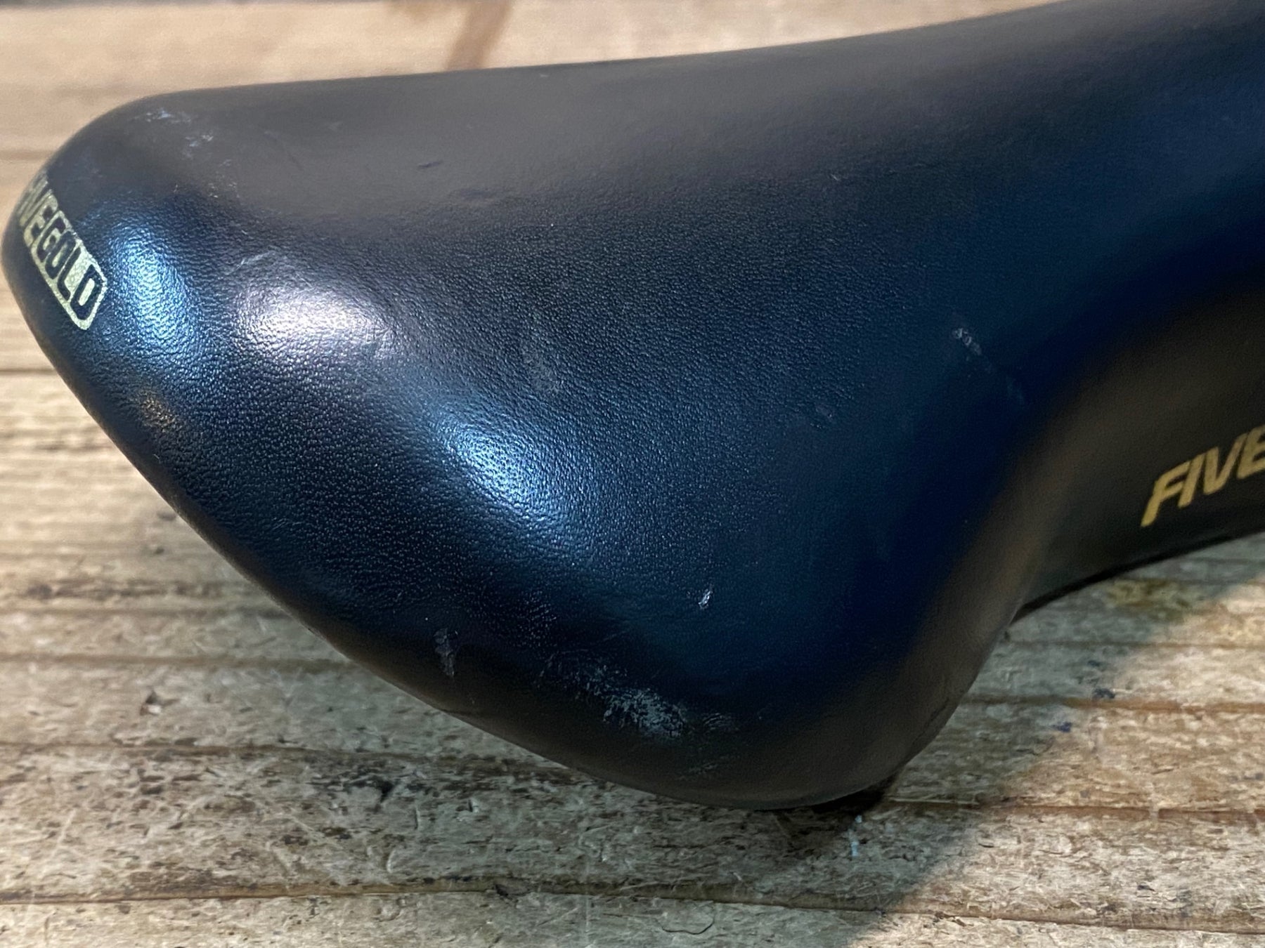 JP237 カシマ KASHIMA ファイブゴールド FIVE GOLD サドル 黒 – BICI