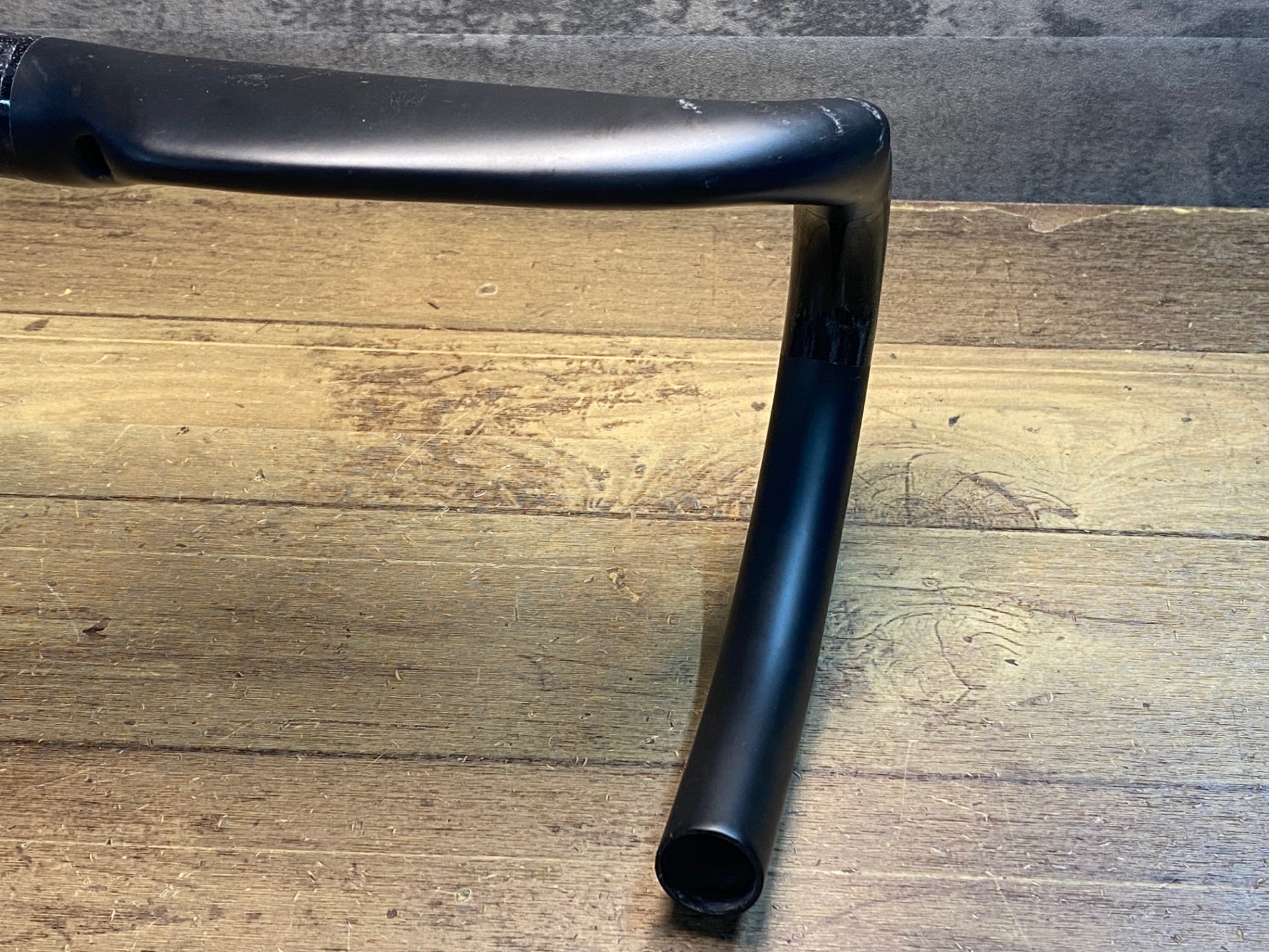 JG637 TNi エアロファスト AEROFAST カーボン ドロップハンドル Φ31.8