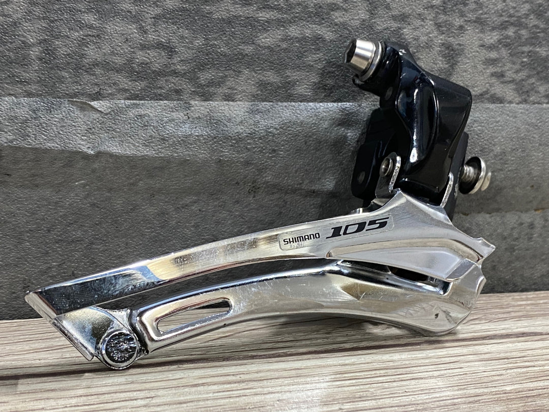 KQ619 シマノ SHIMANO 105 FD-5700 フロントディレイラー 直付 ※座金欠品