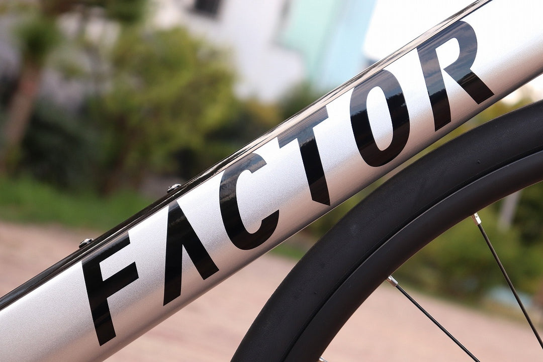 ファクター FACTOR ONE DISC 2020年モデル 54サイズ シマノ アルテグラ R8070 MIX DI2 11S カーボン ロードバイク 【芦屋店】
