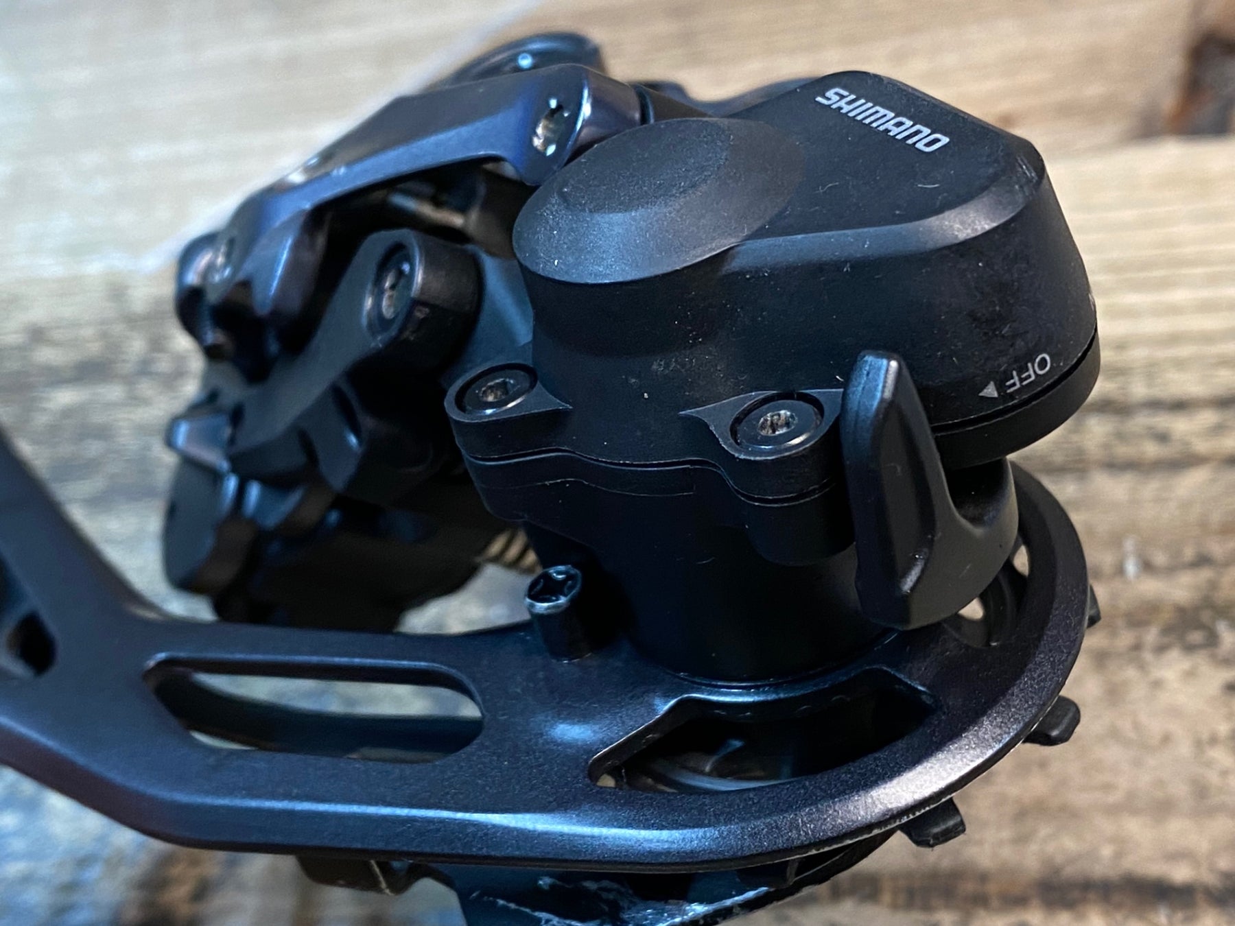JN663 シマノ SHIMANO GRX RD-RX815 リアディレイラー 11S Di2 電動