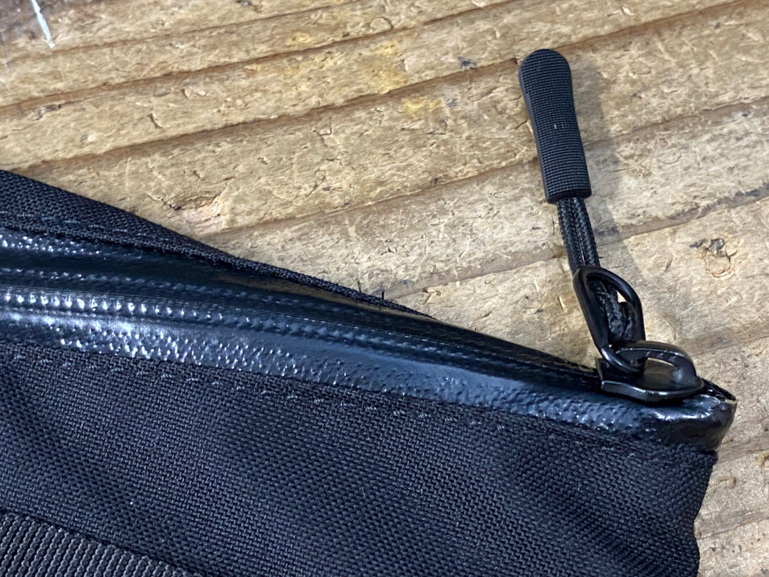 KJ510 バッグジャック bagjack MOBILE HOLDER TWIST モバイルポーチ 黒