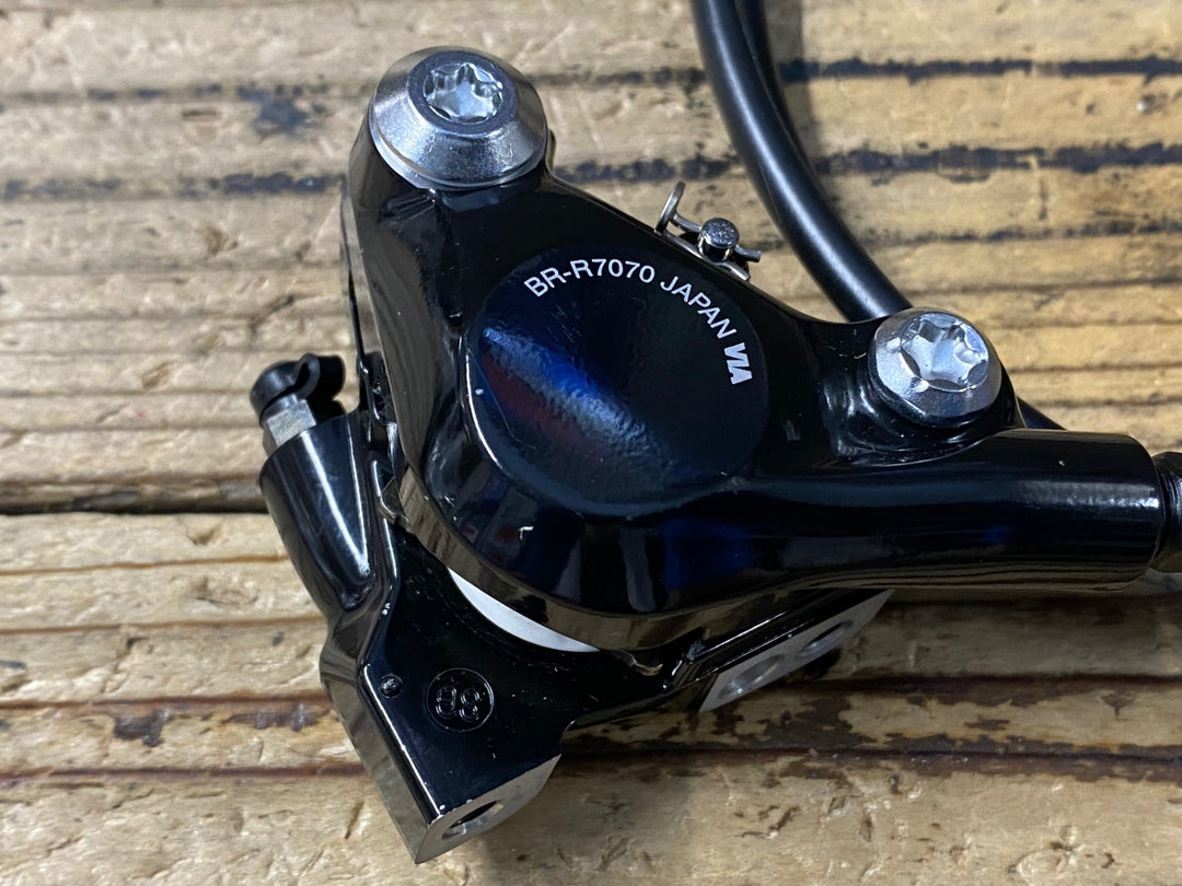 KF743 シマノ SHIMANO 105 BR-R7070 ディスクブレーキキャリパー 後 油圧