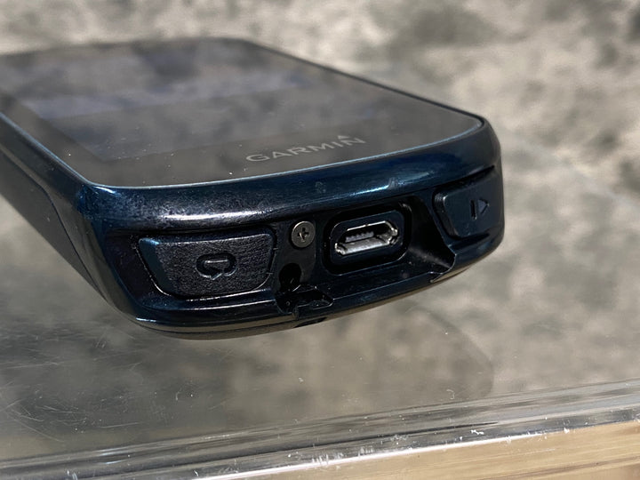 JB717 ガーミン GARMIN エッジ EDGE 830 サイクルコンピューター 動作確認済 ※充電ポートカバー欠損