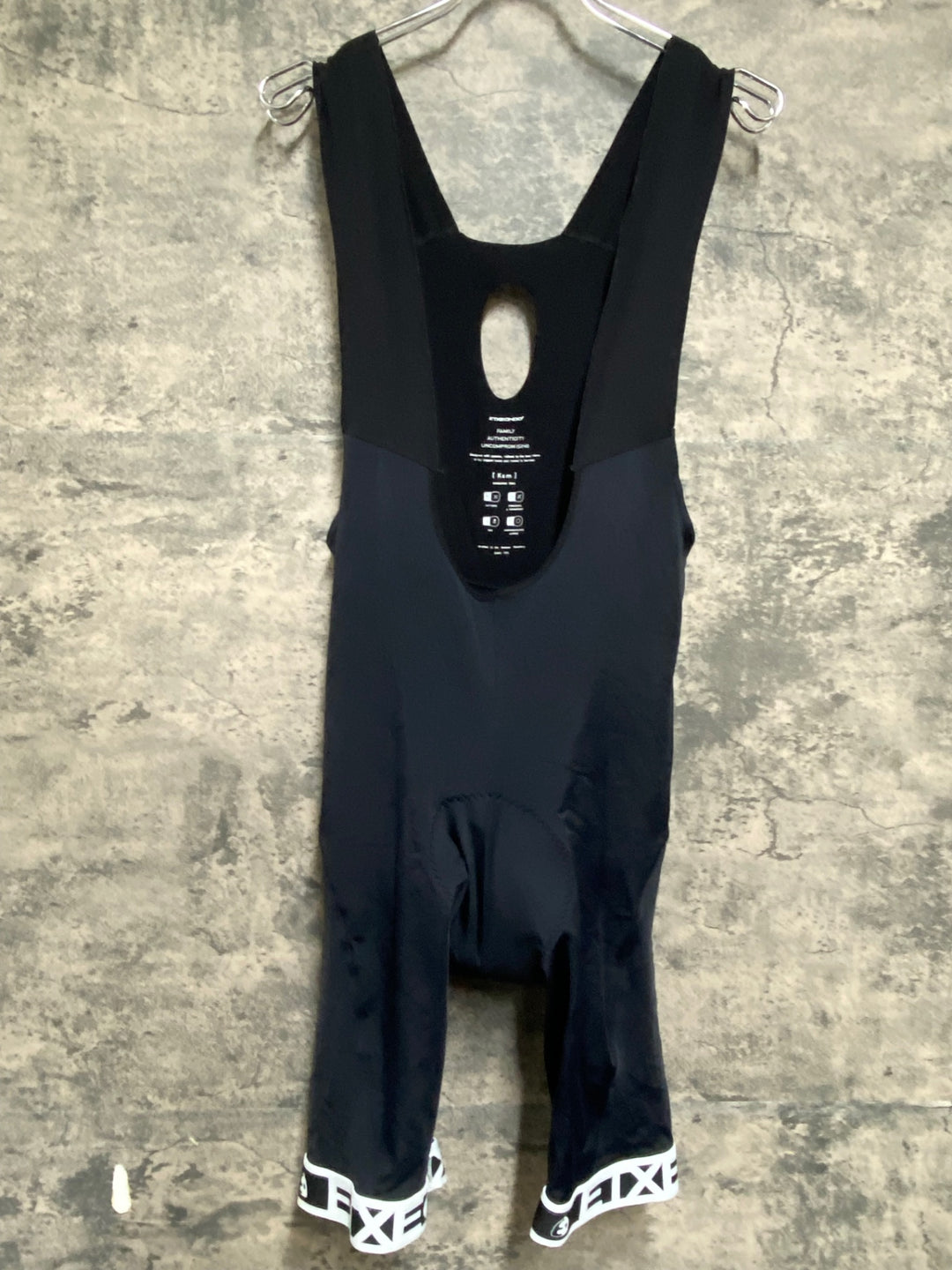 KR433 エチュオンド ETXEONDO Kom ビブショーツ 黒 XXXL