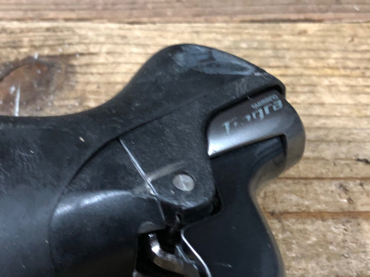 KI895 シマノ SHIMANO ティアグラ Tiagra ST-4700 右 STIレバー 10s ※ブラケットカバー劣化,クランプ欠品,動作不具合のためジャンク