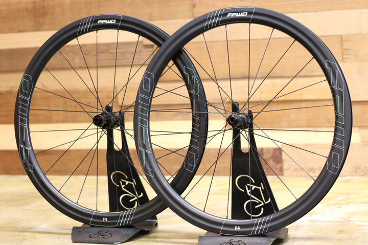 ファストフォワード FAST FORWARD FFWD F4D-FCC DT350 カーボン チューブレスレディ ホイールセット シマノ 11S/12S オイルスリックカラー 【立川店】