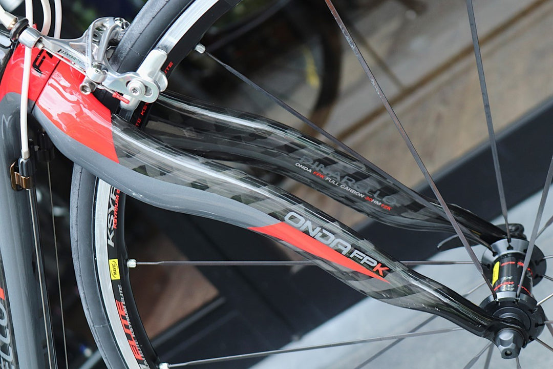 ピナレロ PINARELLO FP3 2010モデル 465sサイズ カンパニョーロ アテナ MIX 11S カーボン ロードバイク 【東京南麻布店】