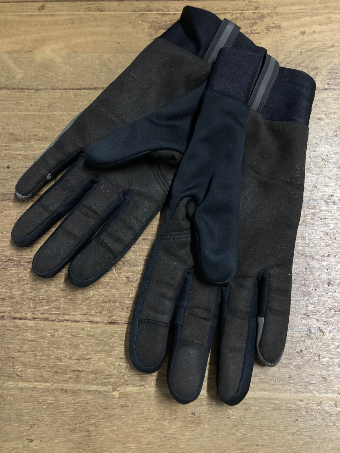 KD617 ラファ Rapha PRO TEAM WINTER GLOVES 長指 ウィンターグローブ 黒 サイズ不明 裏起毛