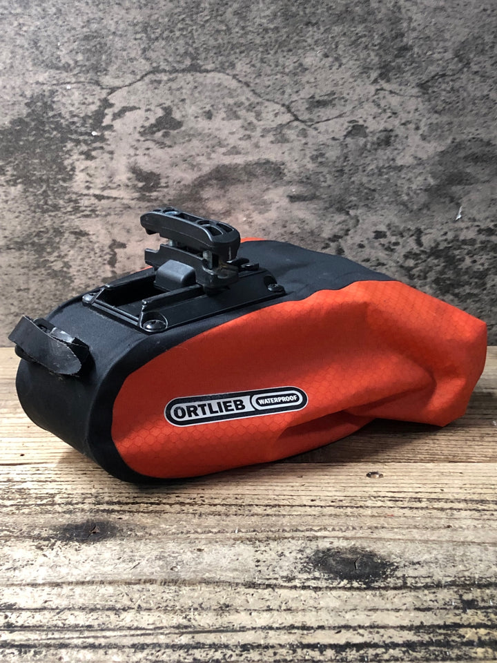 JQ059 オルトリーブ ORTLIEB サドルバッグ オレンジ