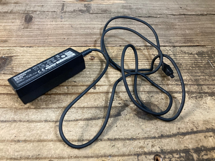 KB739 シマノ SHIMANO SM-BCR2 バッテリーチャージャー Di2 電動