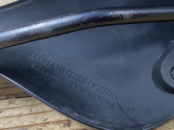KH704 ブルックス BROOKS CAMBIUM C17 CARVED サドル 黒