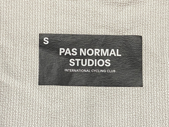 JR933 パスノーマルスタジオ PAS NORMAL STUDIOS 長袖 ウィンドブレーカー 黒 S