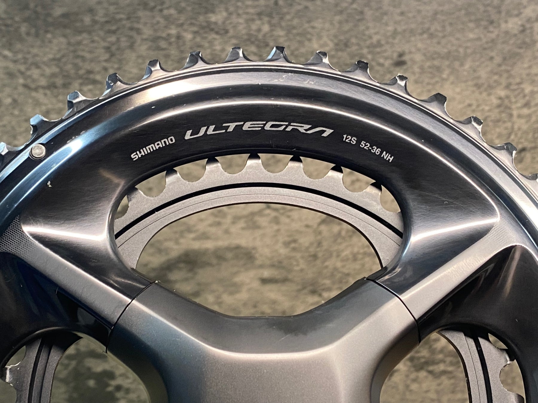 JK998 シマノ SHIMANO アルテグラ ULTEGRA FC-R8100 クランクセット 52