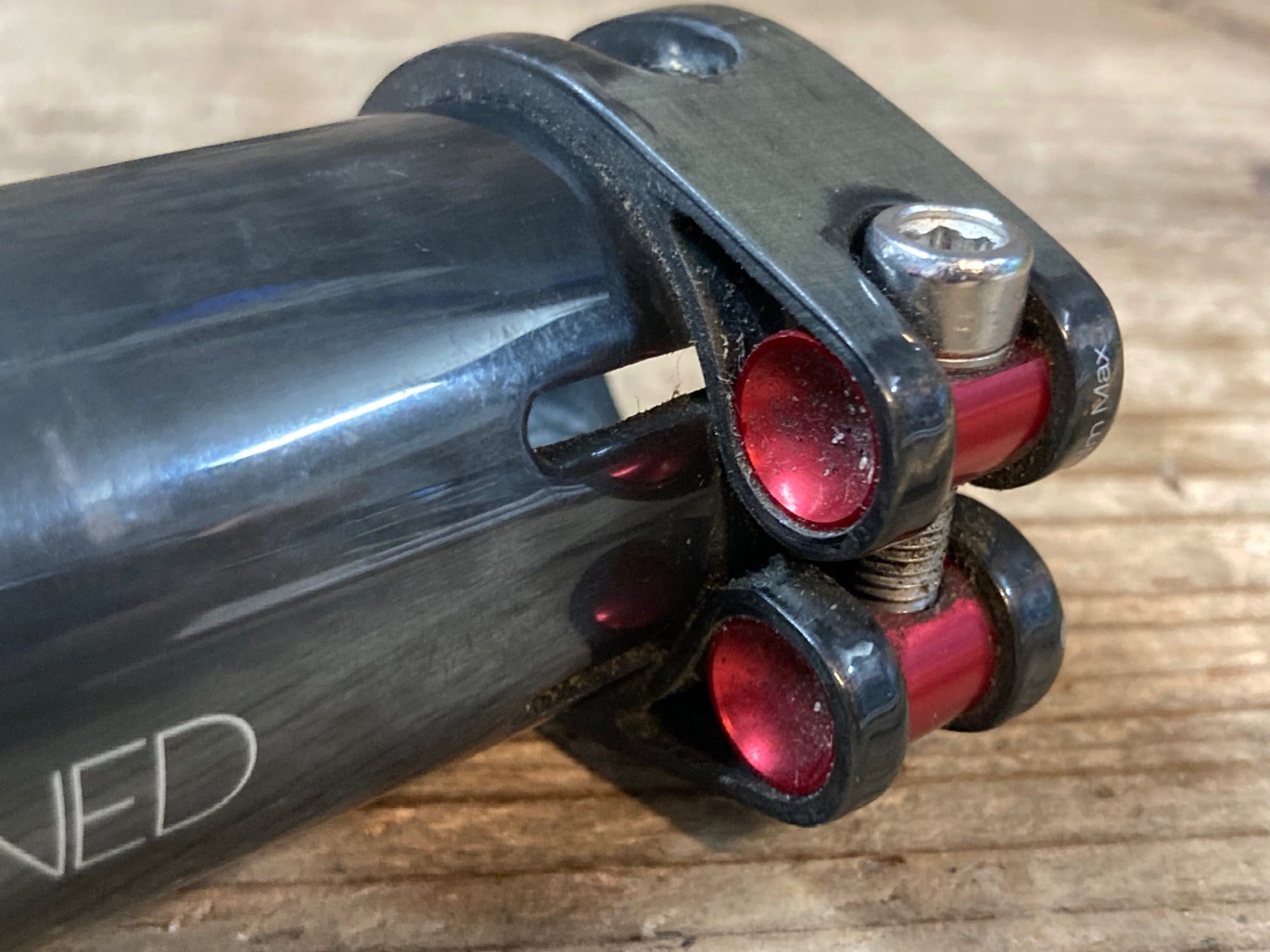 JT424 トレック TREK EMONDA SLR カーボン シートマストキャップ