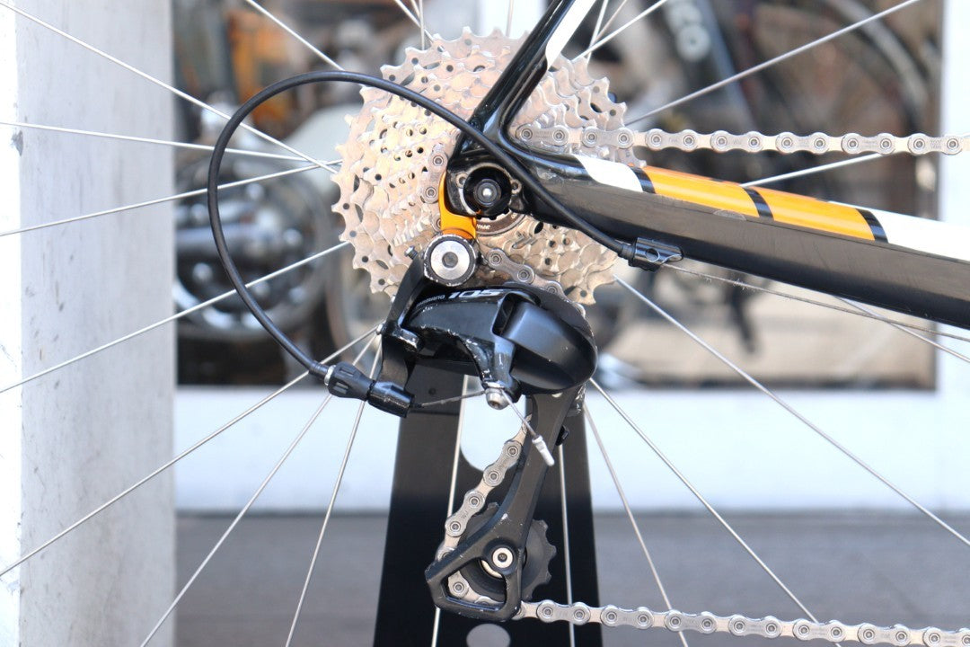 トレック TREK ドマーネ DOMANE 4.3 2015モデル 56 シマノ 105 5800 MIX 11S カーボン ロードバイク EASTON EA90 SLX 【横浜店】