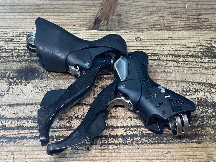JL060 シマノ SHIMANO アルテグラ ULTEGRA ST-6700 STIレバー 左右セット 2x10S ネームプレート欠品 左ブラケットカバー欠品