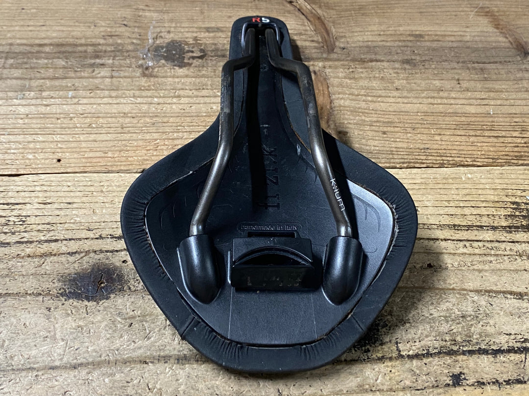 KI290 フィジーク fizik アンタレス ANTARES R5 サドル 黒 Kium レール 140mm