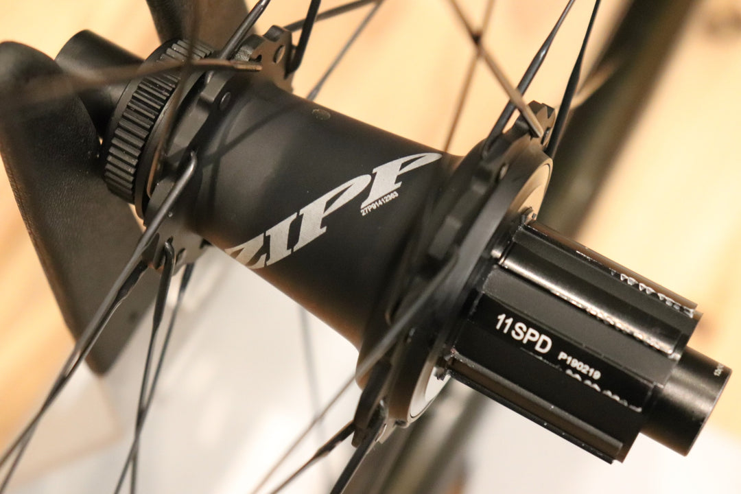 ジップ ZIPP 202 303 NSW DISC カーボン チューブレスレディ ホイールセット シマノ11/12S 21C 【仙台店】