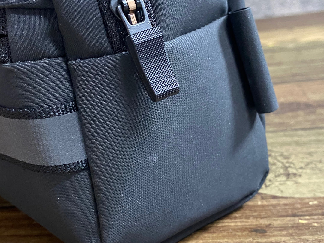 KL954 ラファ Rapha BAR BAG ハンドルバッグ 黒