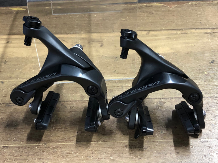 KM295 シマノ SHIMANO アルテグラ ULTEGRA BR-R8000 ブレーキキャリパー 前後セット