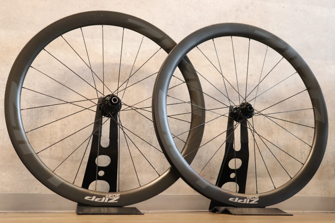 ジップ ZIPP 303S カーボン チューブレスレディ ディスク ホイールセット シマノ12/11S ワイドリム 23C 【さいたま浦和店】