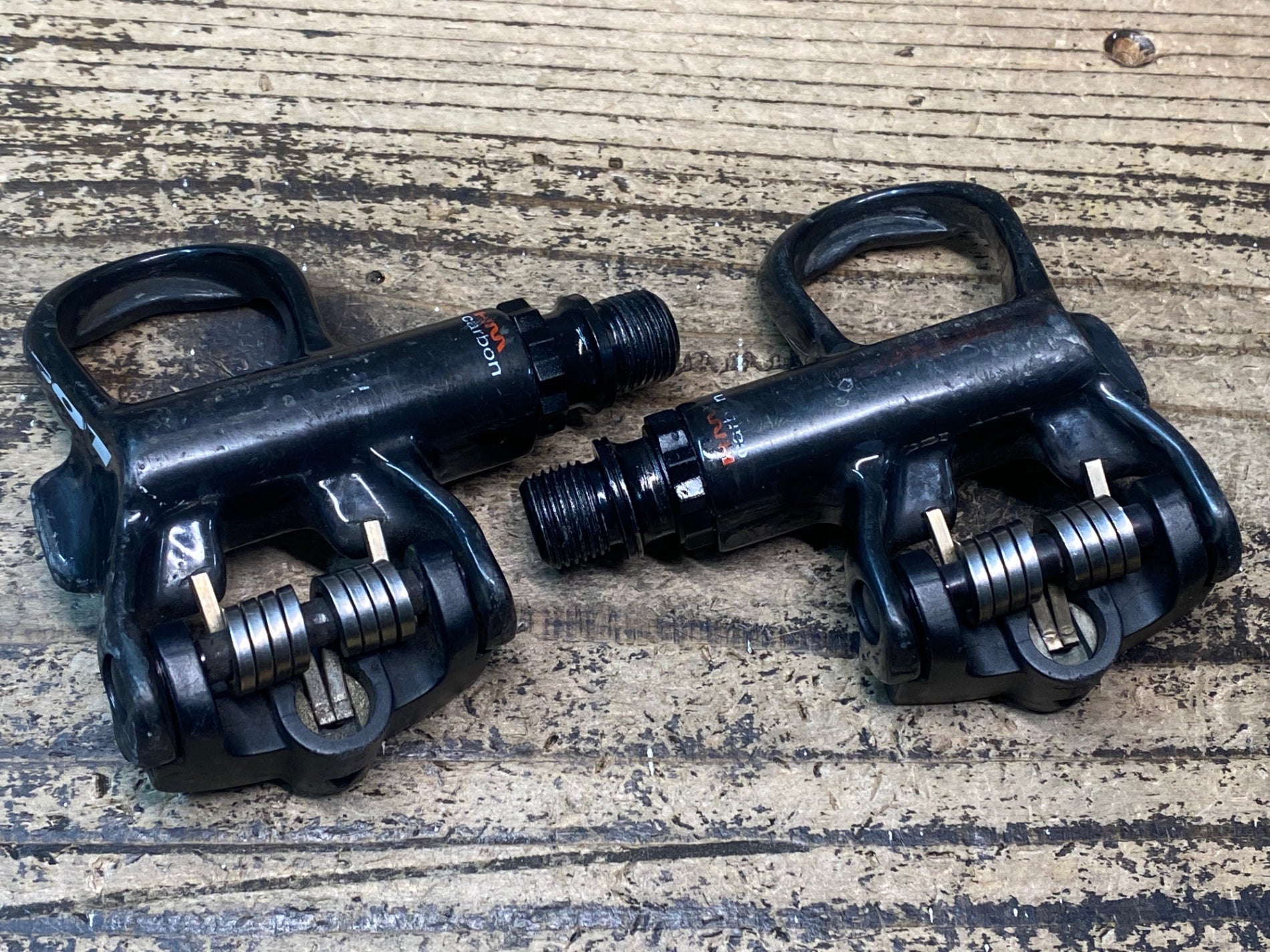 JN539 ルック LOOK ケオ KEO HM Ti CARBON ビンディングペダル 黒赤