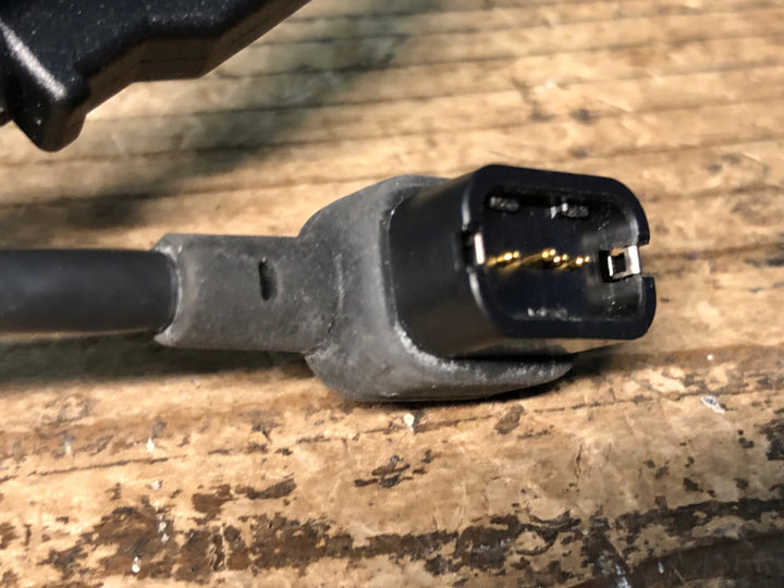 JJ651 シマノ SHIMANO EW-EC300 バッテリーチャージングケーブル Di2