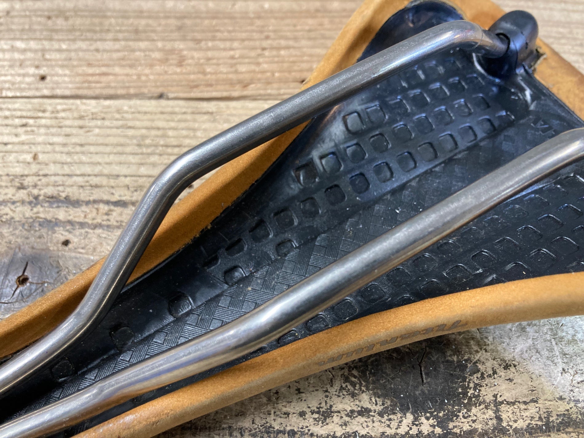 JU462 セライタリア SELLE ITALIA フライト チタニウム FLITE TITANIUM