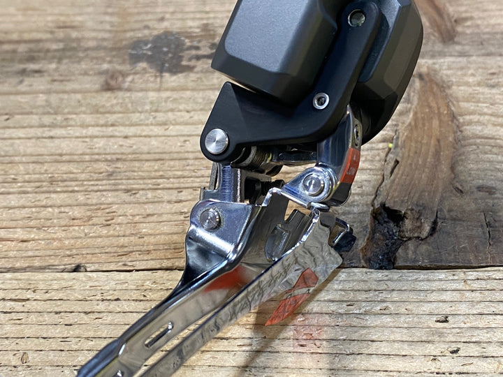 JX991 シマノ SHIMANO アルテグラ ULTEGRA FD-6770 直付 フロントディレイラー 2s Di2 動作確認済