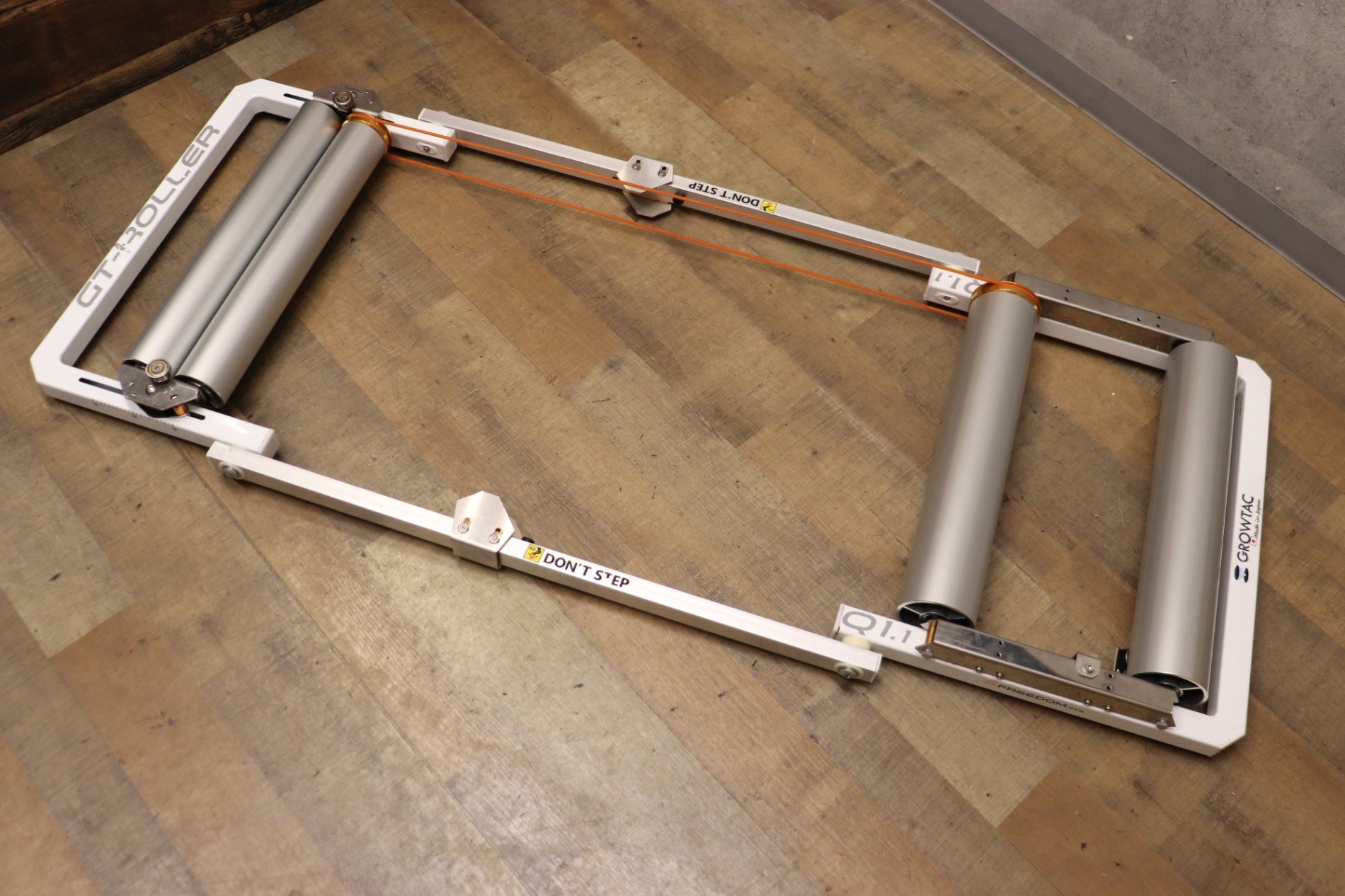 GROWTAC GT-ROLLER Q1.1 4本ローラー　専用カバー、取説付き GT-Roller Q1.1 │ GROWTAC