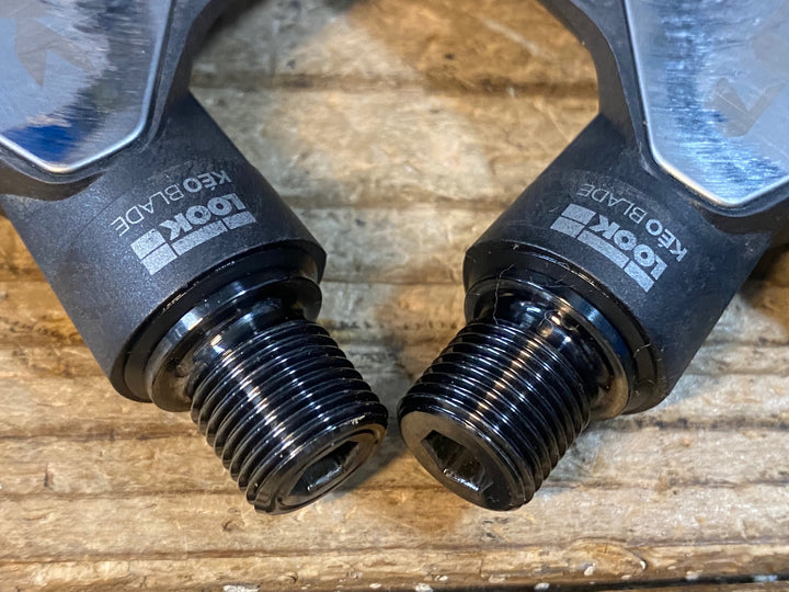 KA356 ルック LOOK KEO BLADE Ti ビンディングペダル ※片側カバー欠品