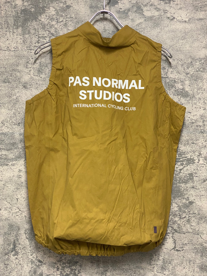 JY672 パスノーマルスタジオ PAS NORMAL STUDIOS ジレ レインベスト 薄茶 L