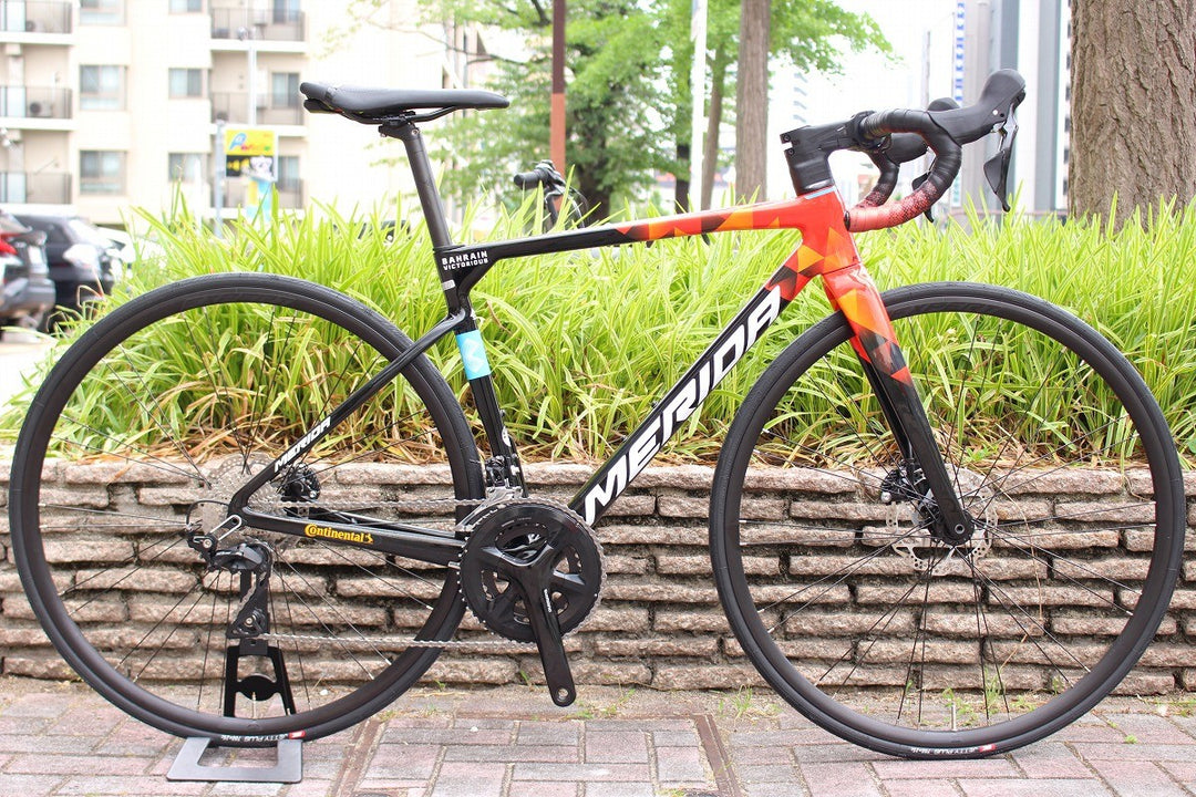 メリダ MERIDA スクルトゥーラ SCULTURA 4000 DISC 2022モデル XS(46) シマノ 105 R7000 MIX –  BICI AMORE ONLINE STORE