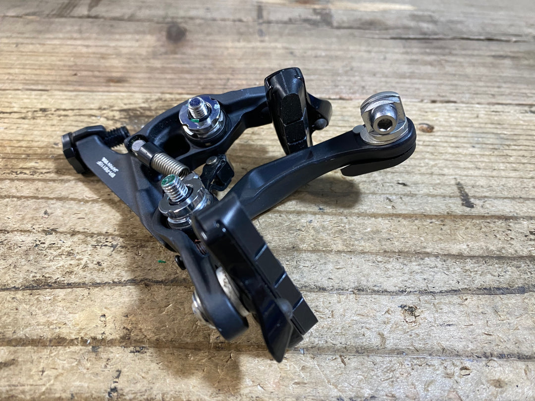 IY325 シマノ SHIMANO アルテグラ ULTEGRA BR-R8110 / BR-R8110RS ダイレクトマウント キャリパーブレーキセット シートステーマウント