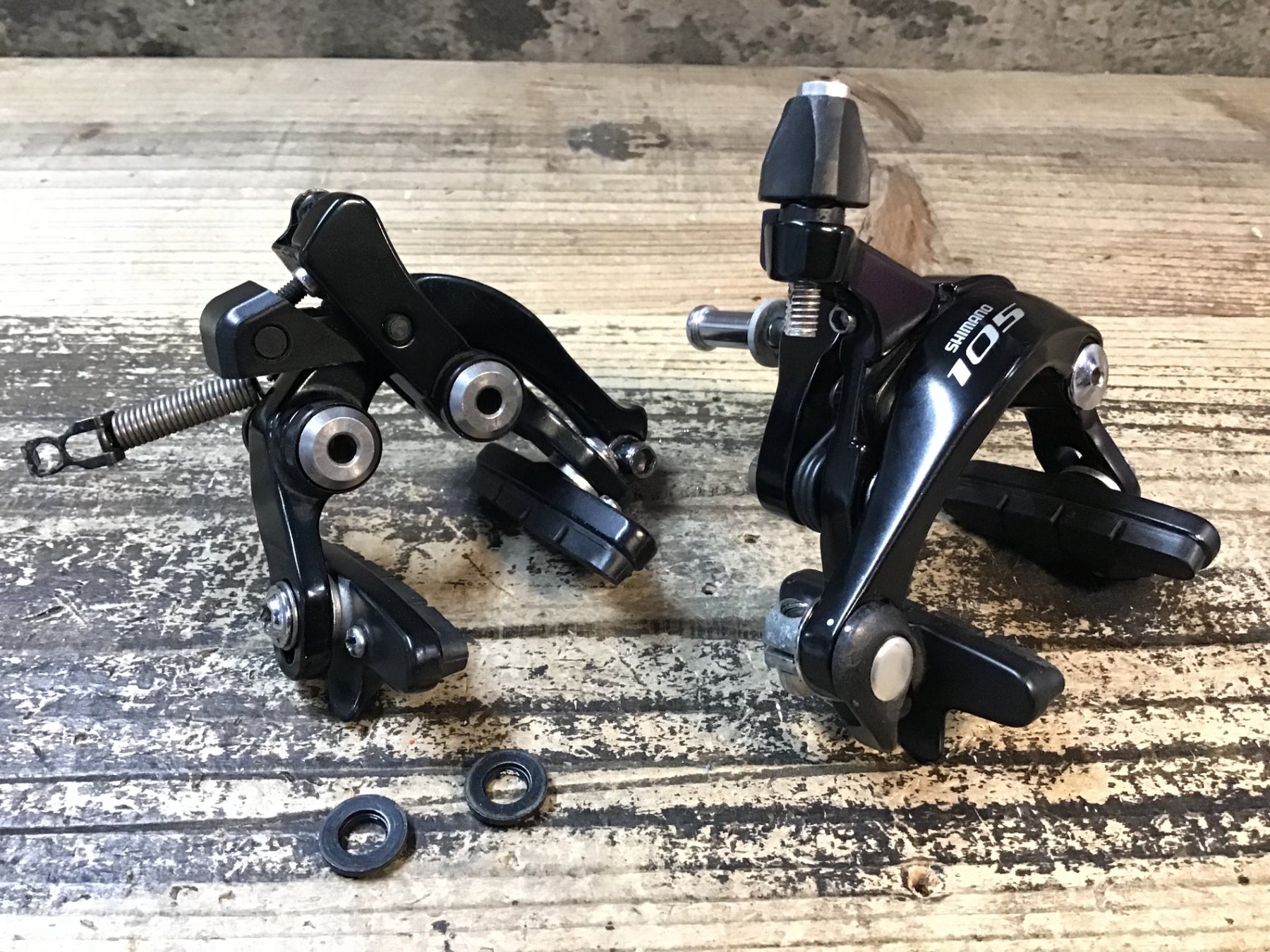IW518 シマノ SHIMANO 105 BR-5800 BR-5810R ブレーキキャリパー 前後