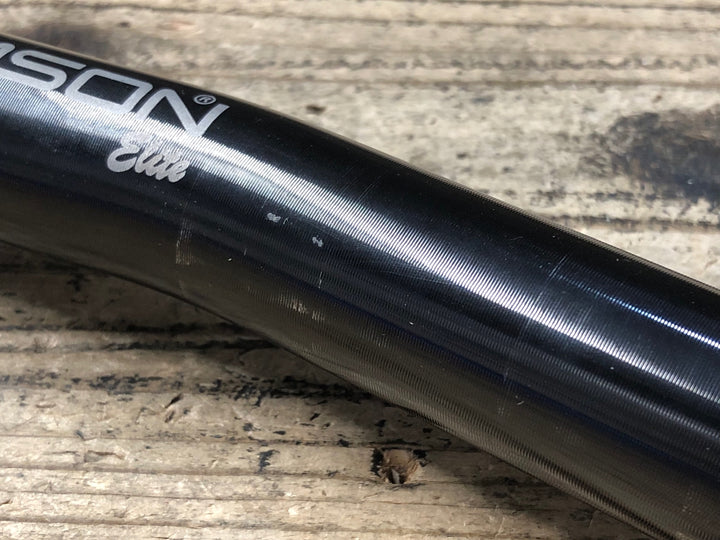 KD116 THOMSON ELITE シートポスト 27.2x330mm 16mm off-set