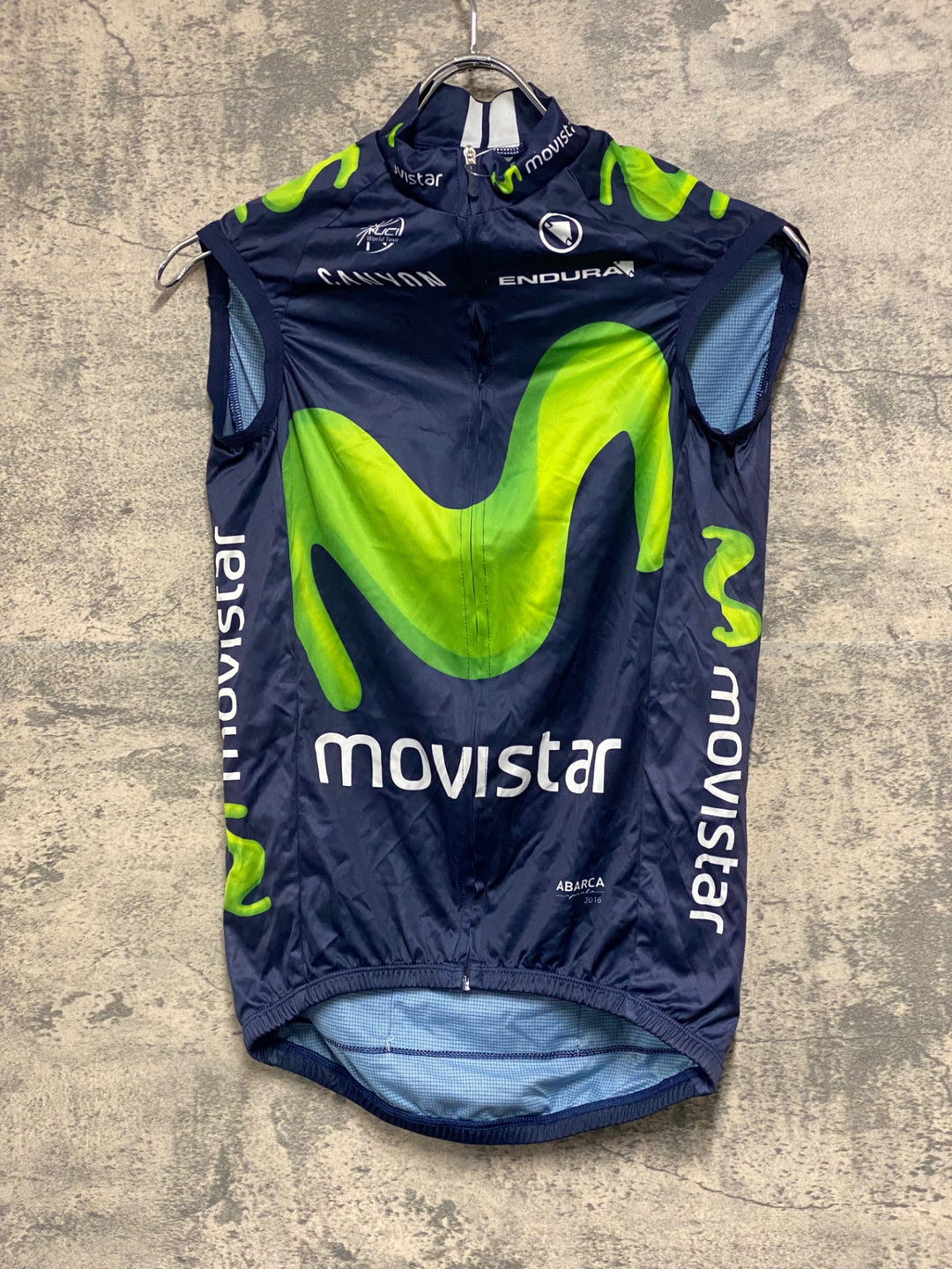 JS487 エンデュラ ENDURA ジレ サイクルベスト 濃紺 サイズ不明 movistar ※タグ切れ