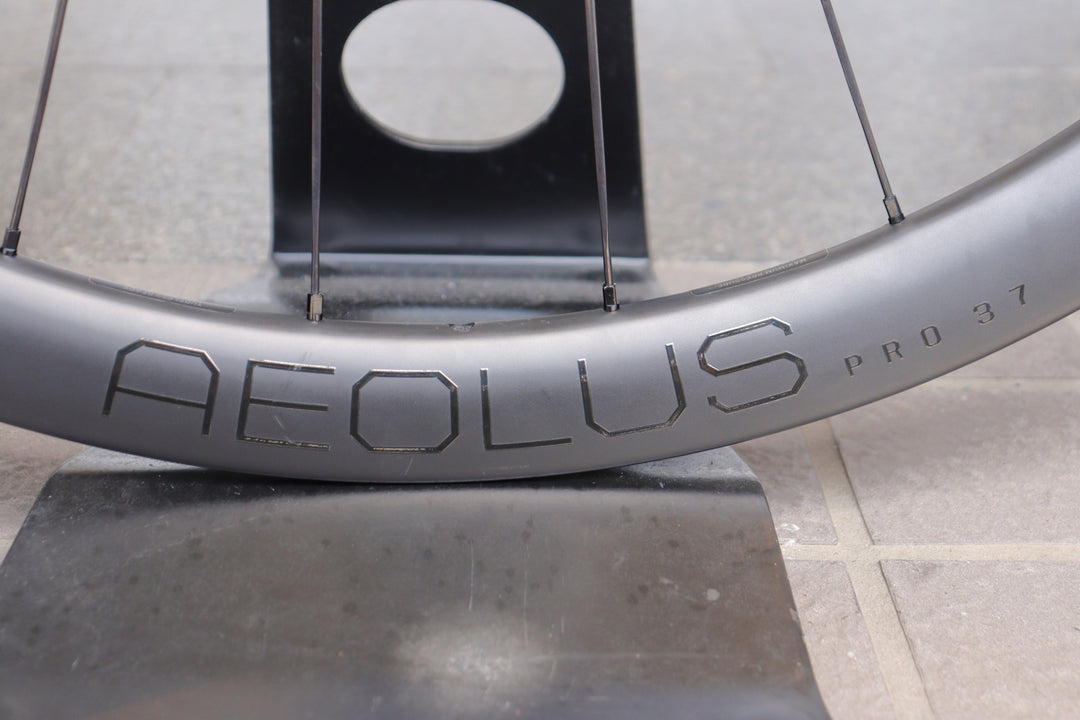 ボントレガー BONTRAGER アイオロス プロ AEOLUS PRO 37 DISC カーボン チューブレスレディ ホイールセット シマノ11/12S 【横浜店】