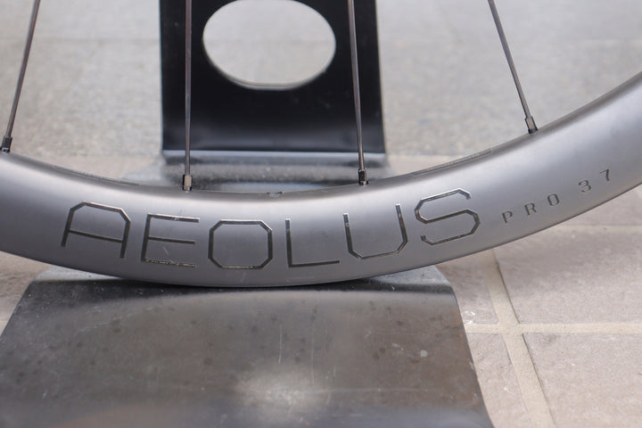 ボントレガー BONTRAGER アイオロス プロ AEOLUS PRO 37 DISC カーボン チューブレスレディ ホイールセット シマノ11/12S 【横浜店】