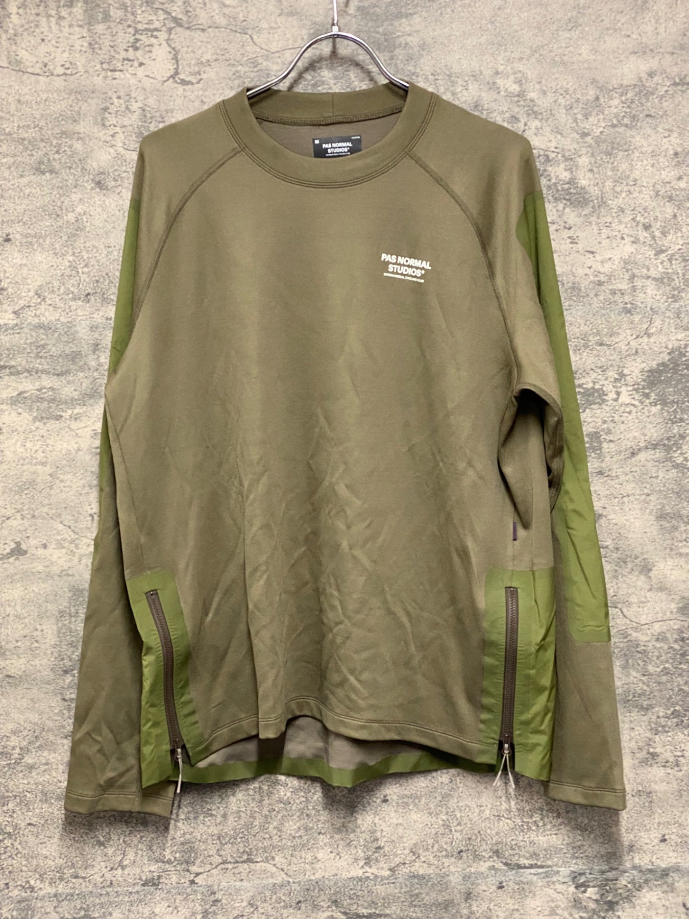 JT627 パスノーマルスタジオ PAS NORMAL STUDIOS ESCAPISM 長袖