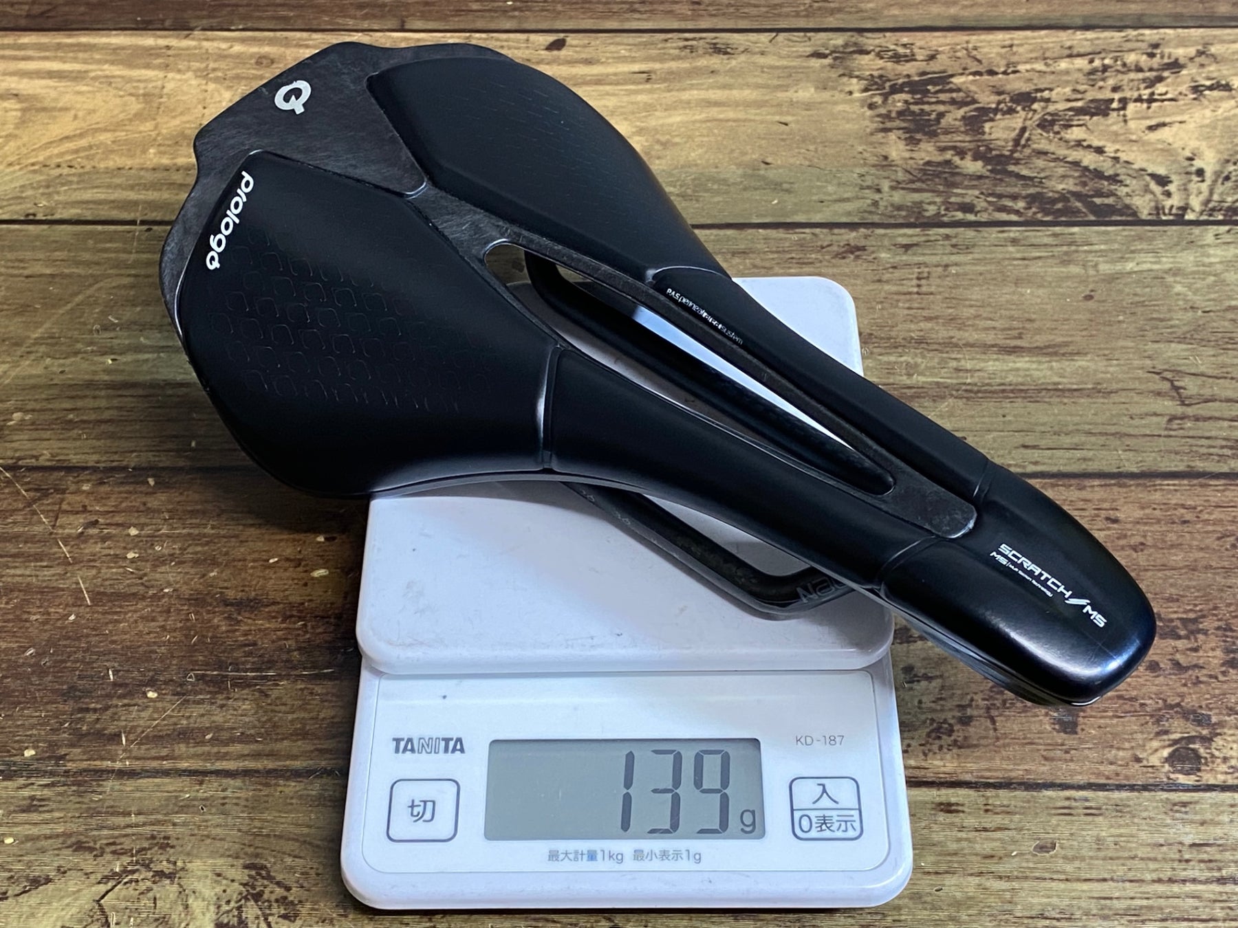 JQ918 プロロゴ Prologo スクラッチ SCRATCH M5 PAS NACK サドル