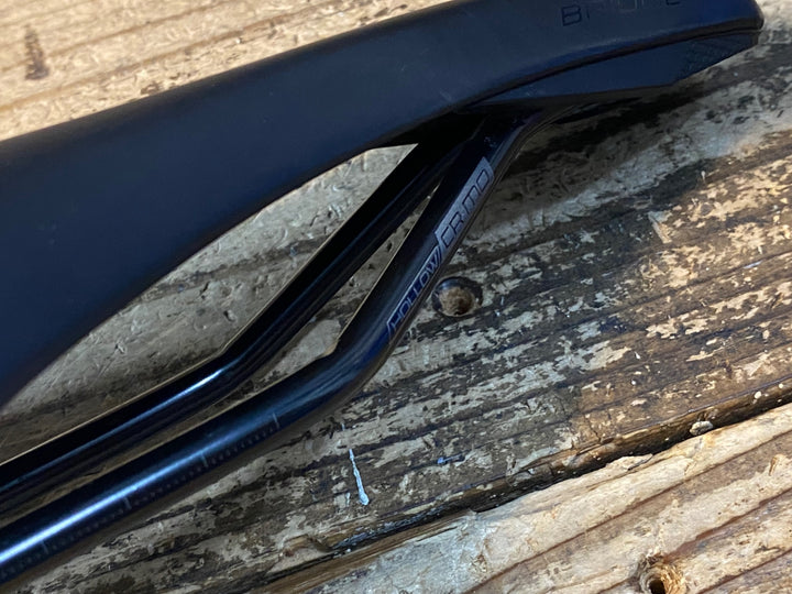 JW241 スペシャライズド SPECIALIZED BRIDGE サドル 黒 HOLLO CRMOレール 155mm