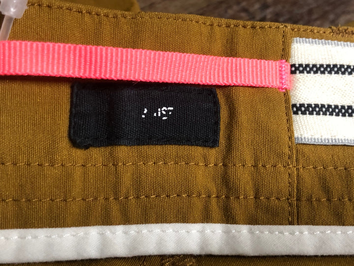 KM124 ラファ Rapha EXPLORE SHORTS サイクルパンツ ベージュ サイズ不明